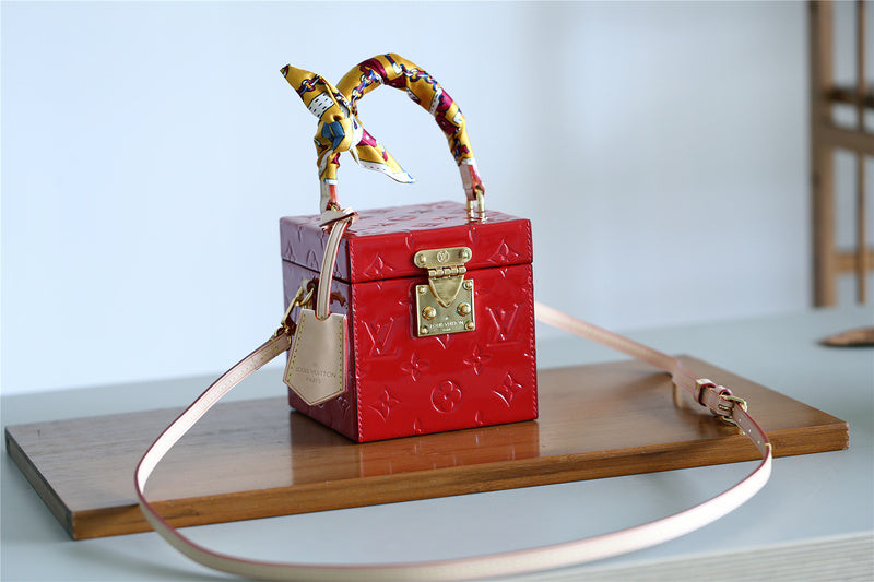 Alice bags - Louis Vuittons - 9398