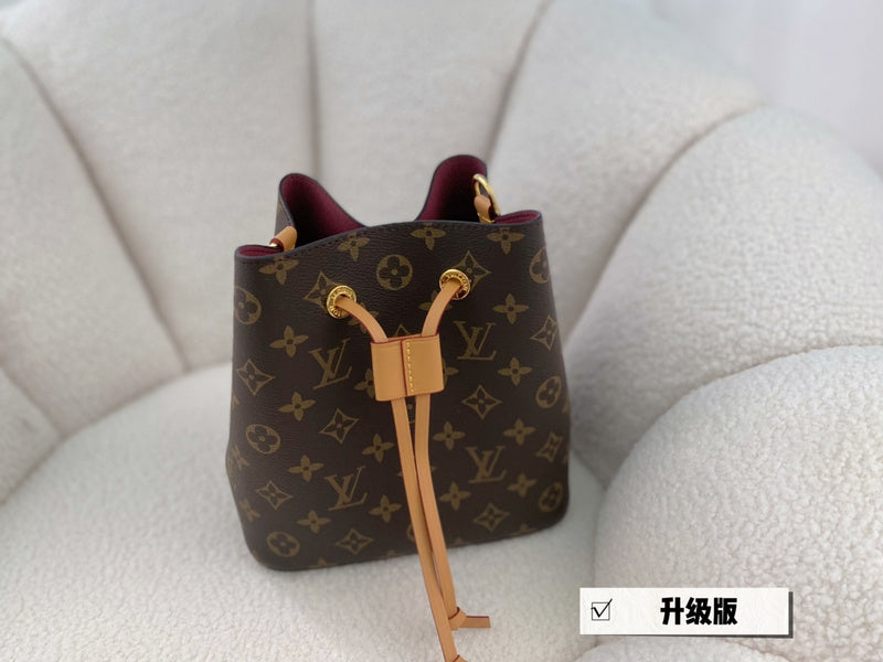 Alice bags - Louis Vuittons - 15076