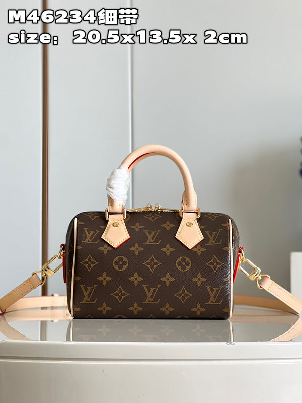 Alice bags - Louis Vuittons - 15770