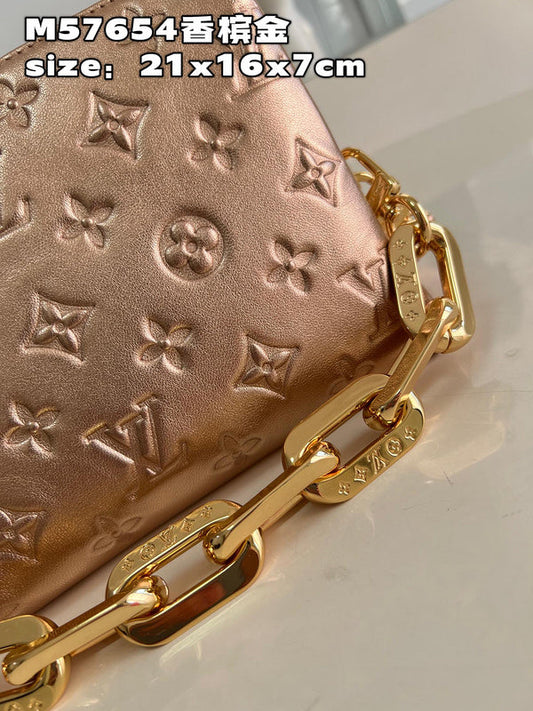 Alice Bags- Louis Vuittons - 16039
