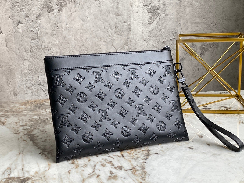 Alice Bags- Louis Vuittons - 16526