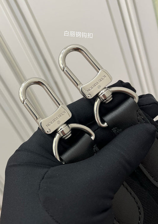 Alice Bags- Louis Vuittons - 16078