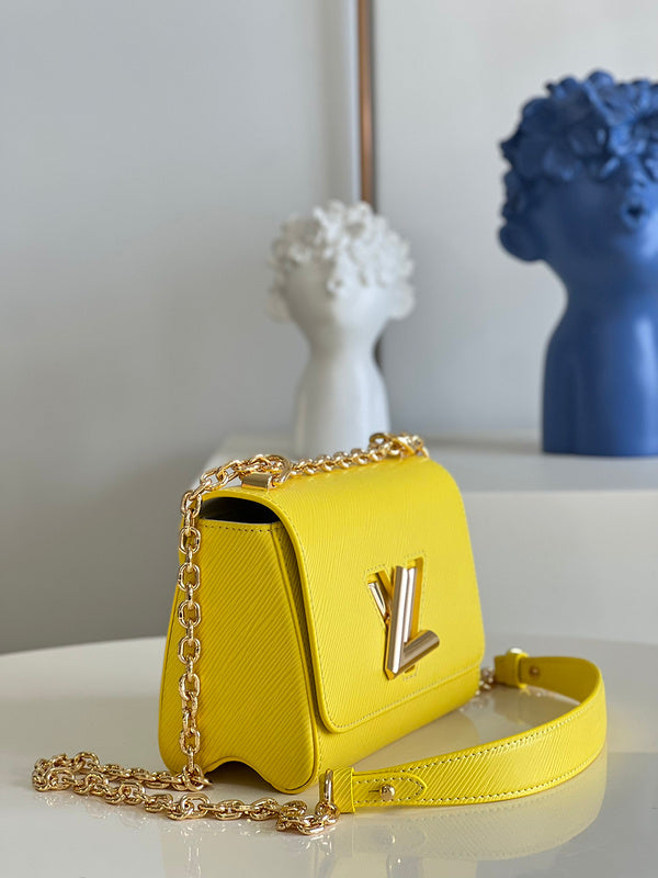 Alice Bags- Louis Vuittons - 16419