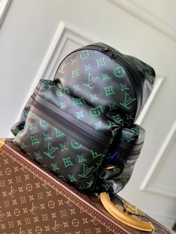 Alice Bags- Louis Vuittons - 15973