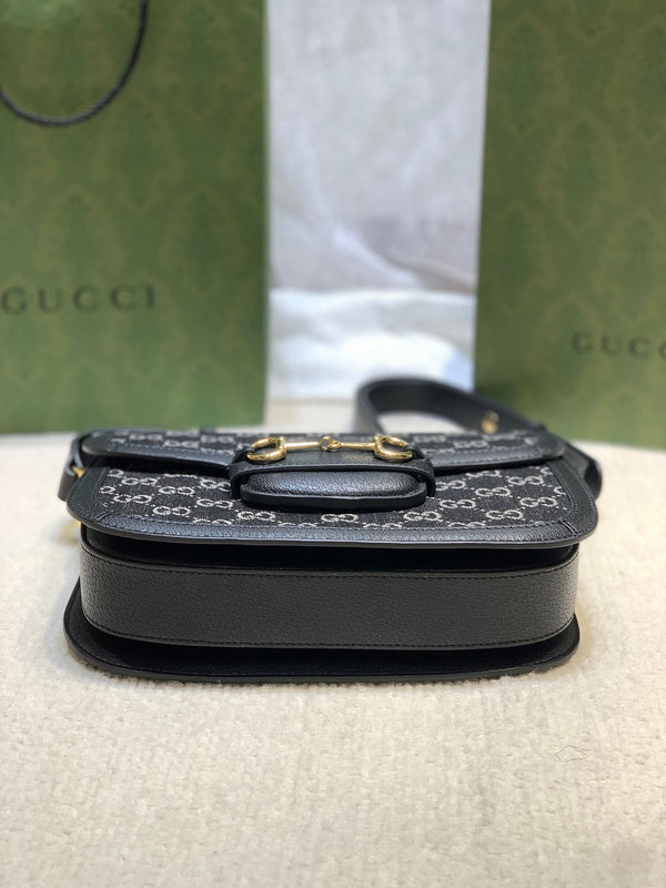 Gucci Luxury - Bags - 451
