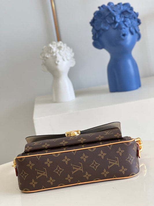 Alice Bags- Louis Vuittons - 16412