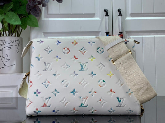 Alice Bags- Louis Vuittons - 16370
