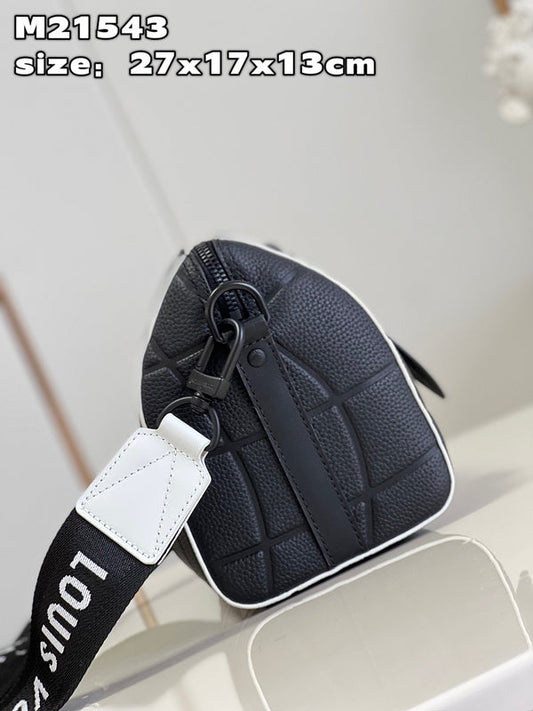 Alice Bags- Louis Vuittons - 16010