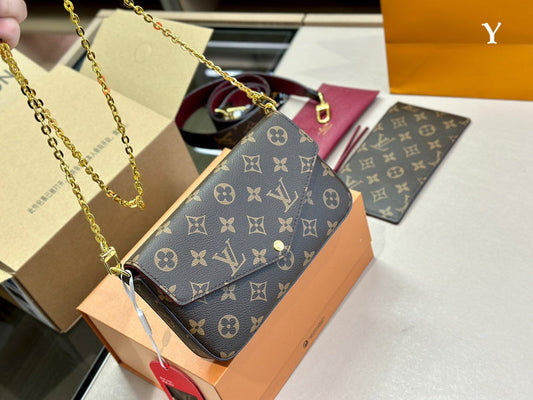 Alice bags - Louis Vuittons - 15090
