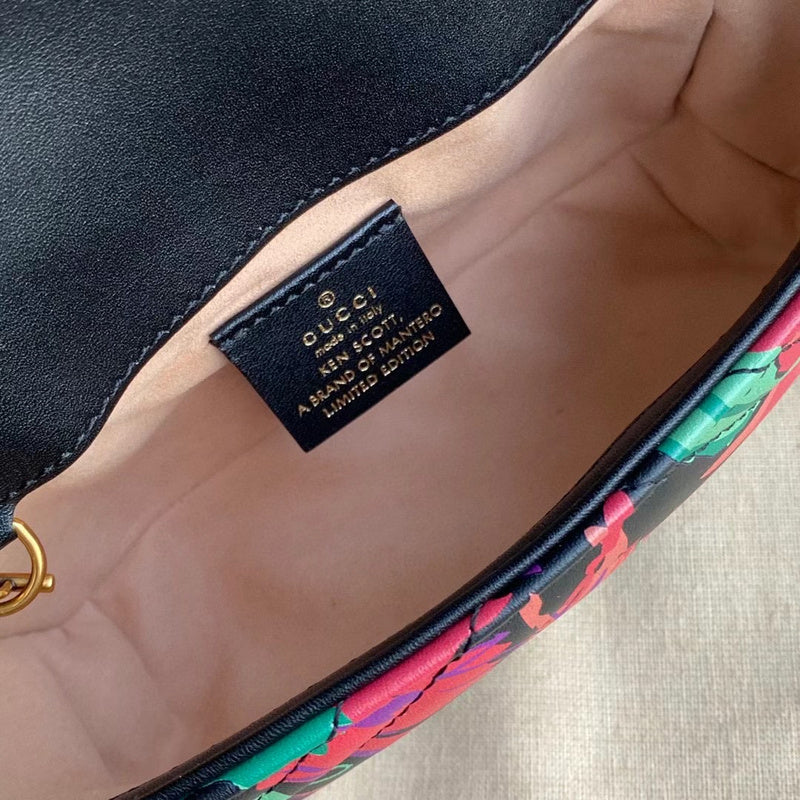 Gucci Luxury Bags 1137