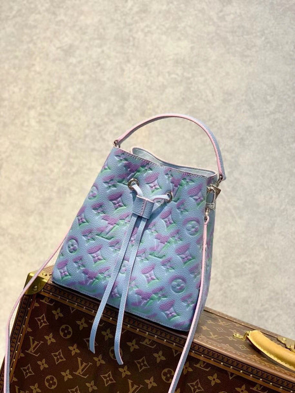 Alice Bags- Louis Vuittons - 16595
