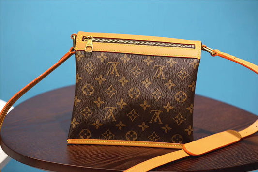Alice bags - Louis Vuittons - 10454