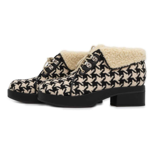 GUCCI Houndstooth Boots White/Black 591039 Wool Boa Size 37
