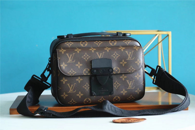 Alice bags - Louis Vuittons - 10094