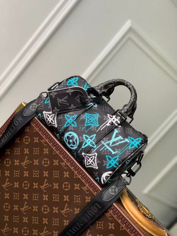 Alice Bags- Louis Vuittons - 15963