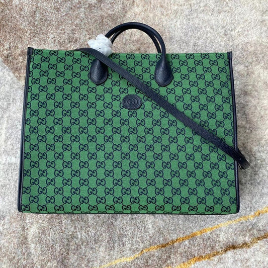 Gucci Luxury Bags 994