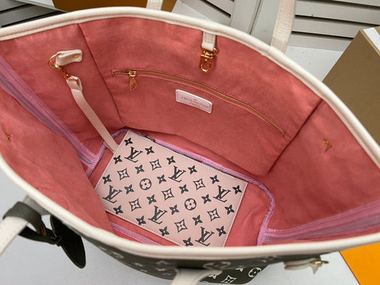Alice Bags- Louis Vuittons - 16574
