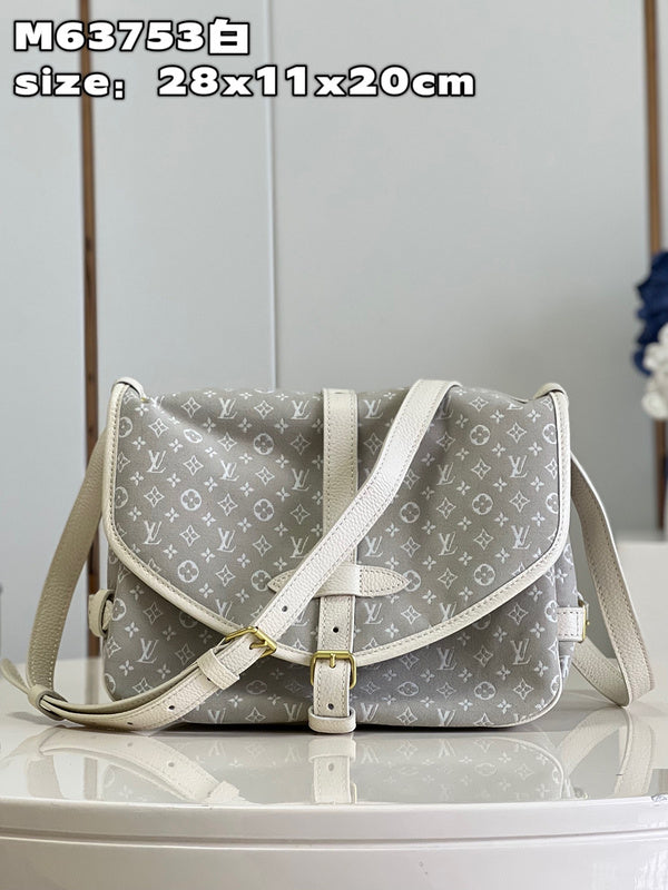 Alice Bags- Louis Vuittons - 15906