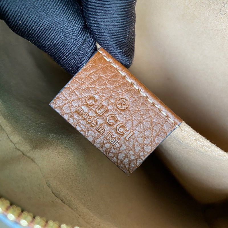 Gucci Luxury Bags 1132