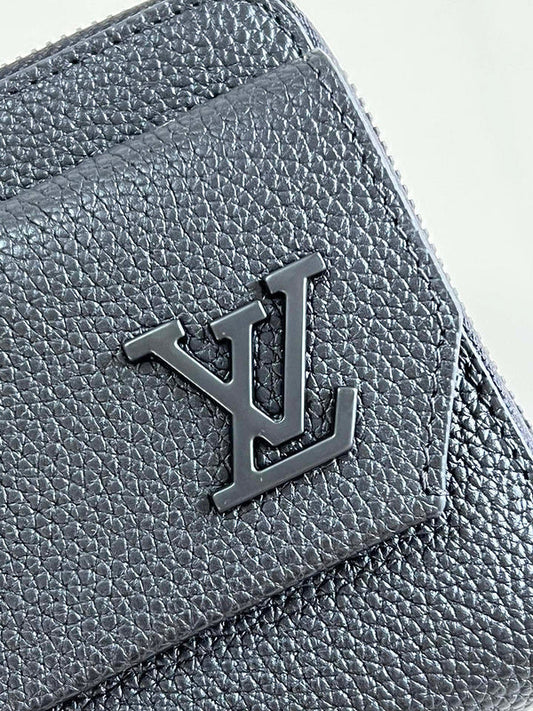 Alice Bags- Louis Vuittons - 16546