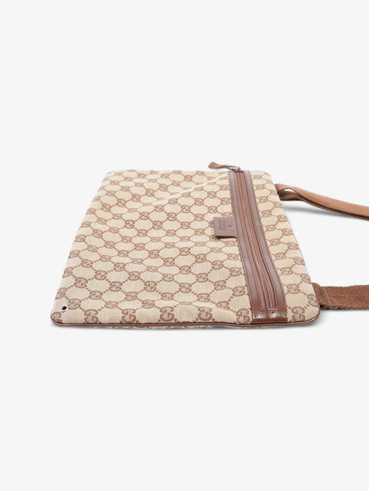 Gucci Flat Messenger Bag GG Supreme Canvas