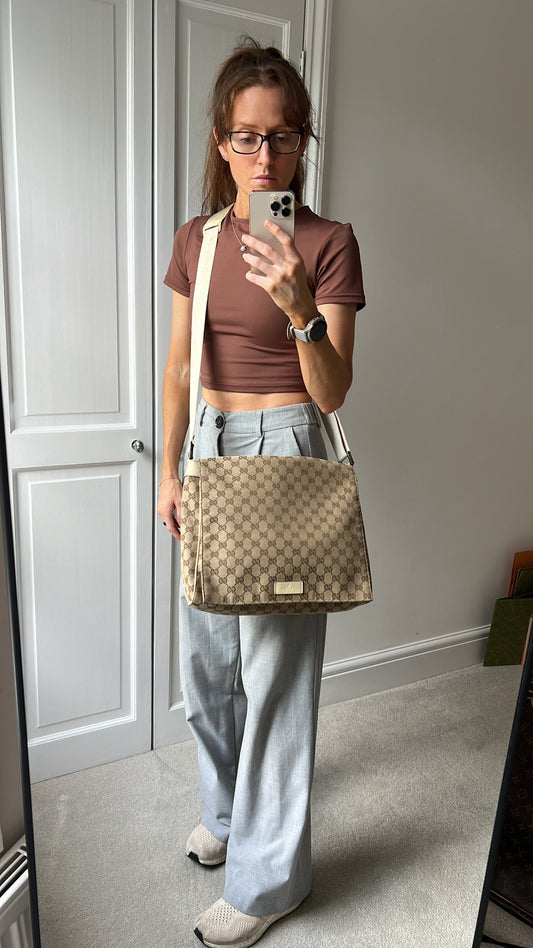 Gucci GG White Beige Canvas Messenger Bag