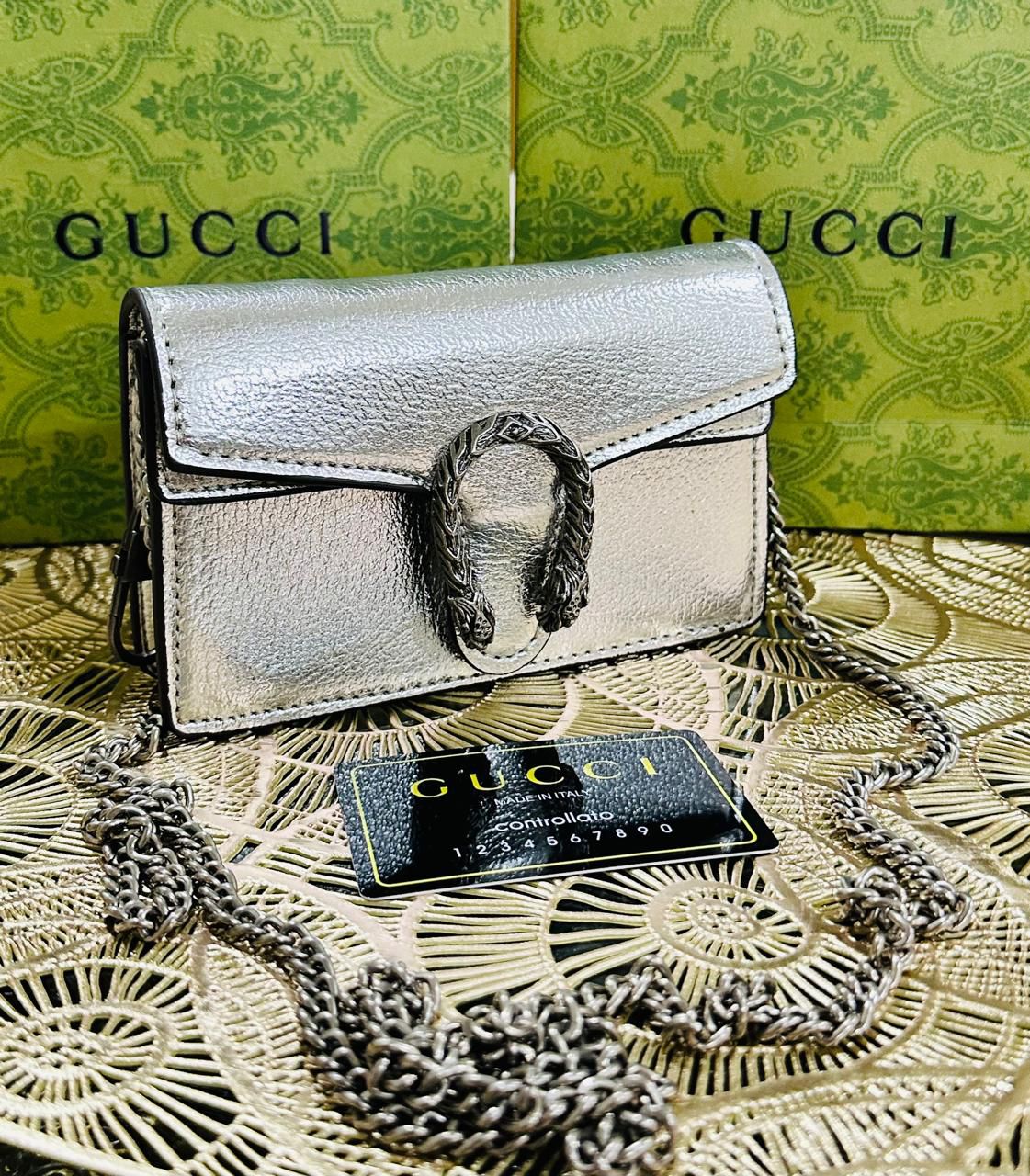 Gucci Women's Bag with Brand Box (Silver)