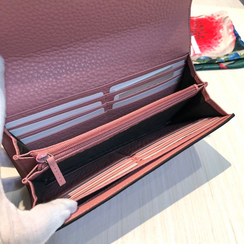 Gucci Luxury Bags 910
