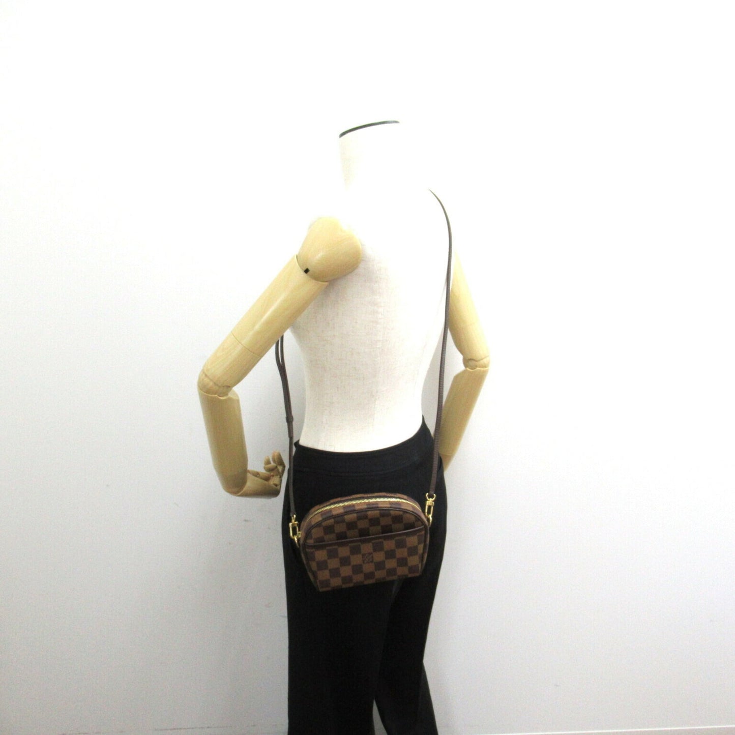 Louis Vuitton Ebene Coated Canvas Shoulder Bag