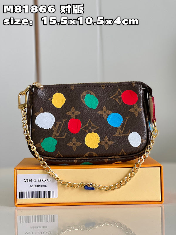Alice bags - Louis Vuittons - 15705
