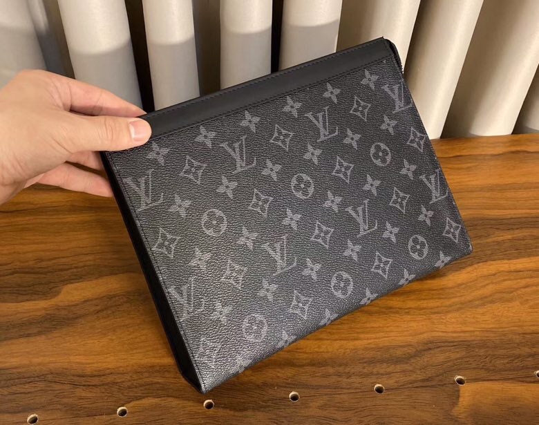 Alice Bags- Louis Vuittons - 15948