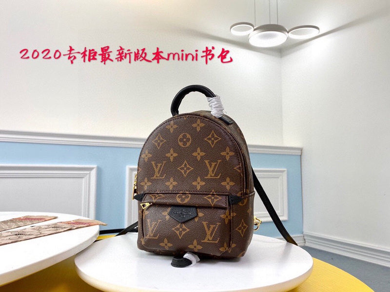 Alice Bags- Louis Vuittons - 16232