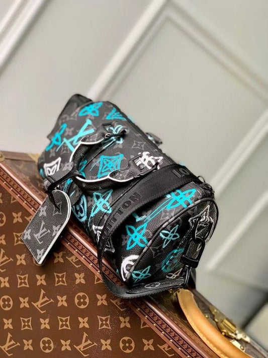 Alice Bags- Louis Vuittons - 15963