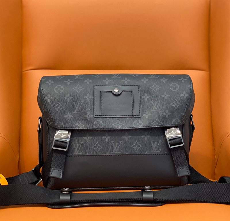 Alice Bags- Louis Vuittons - 16242