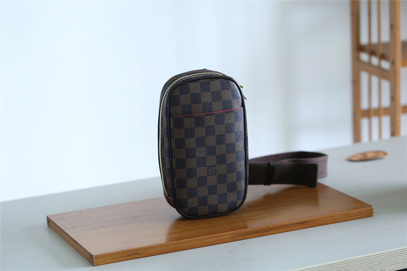 Alice bags - Louis Vuittons - 9392