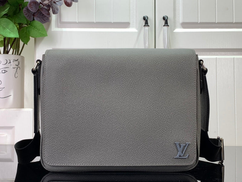 Alice Bags- Louis Vuittons - 16213