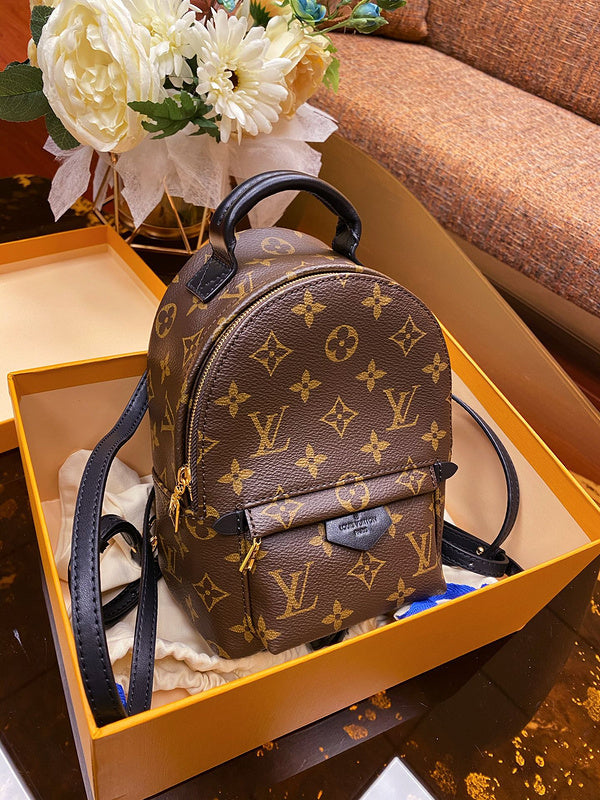 Alice Bags- Louis Vuittons - 16350