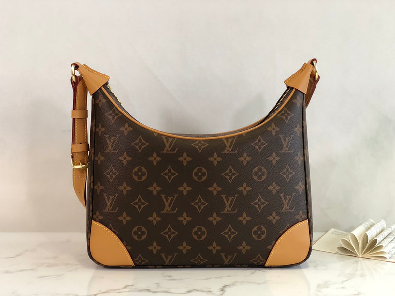 Alice Bags- Louis Vuittons - 16064