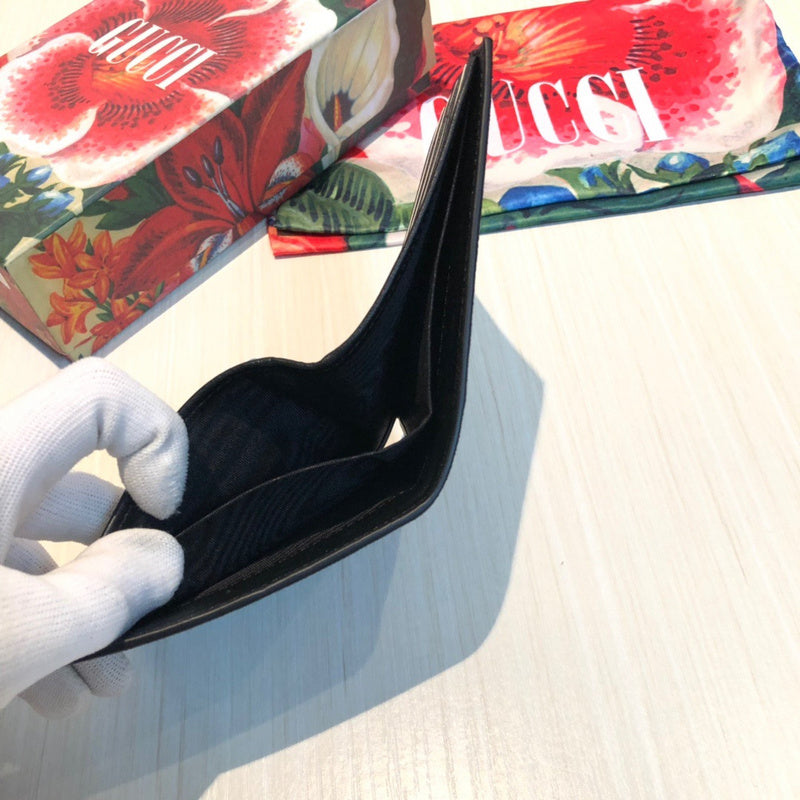Gucci Luxury Bags 922