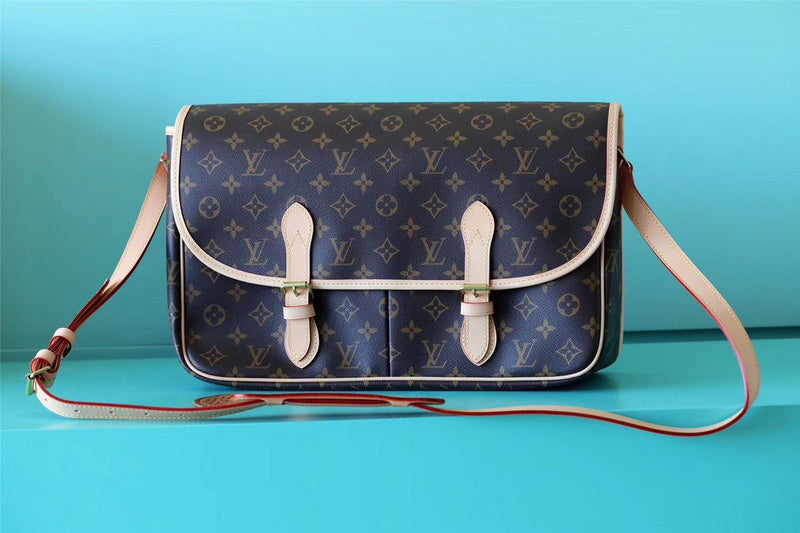Alice bags - Louis Vuittons - 10256