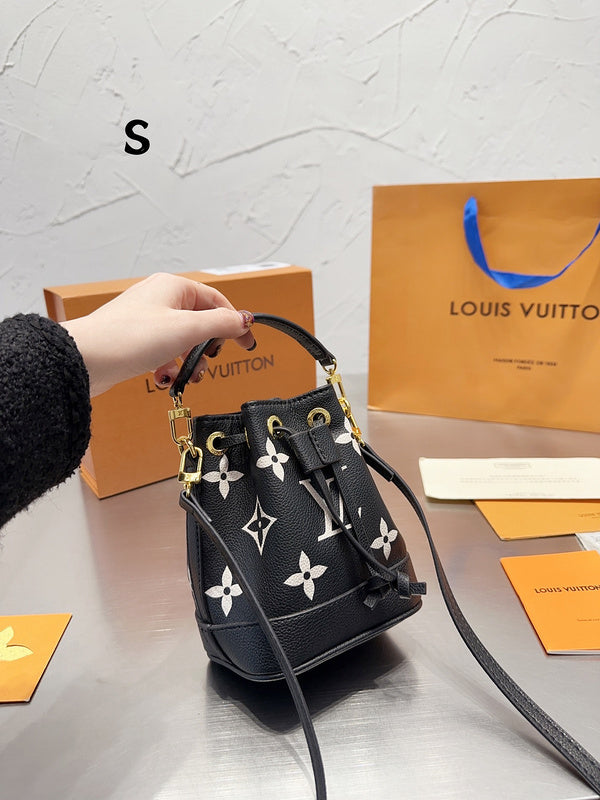 Alice bags - Louis Vuittons - 15135
