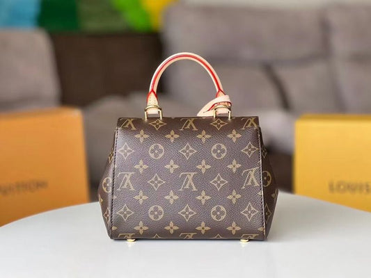 Alice bags - Louis Vuittons - 15329
