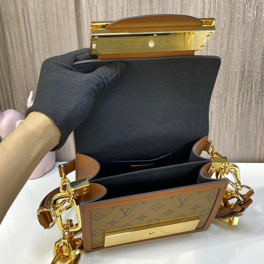 Alice Bags- Louis Vuittons - 16109