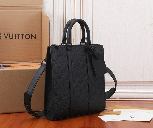 Alice Bags- Louis Vuittons - 16520