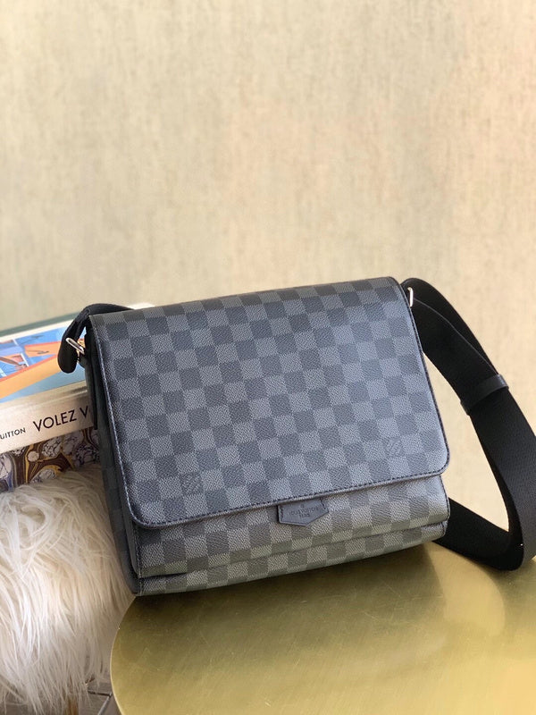 Alice Bags- Louis Vuittons - 15869
