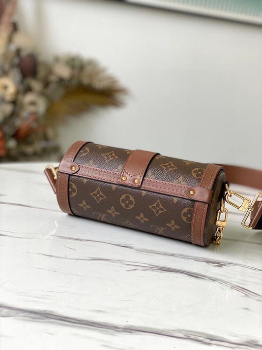 Alice bags - Louis Vuittons - 15506