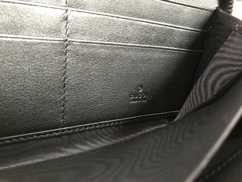 Gucci Luxury Bags 916