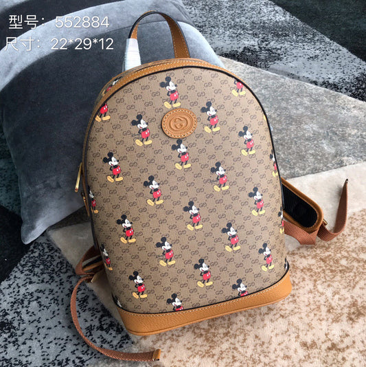 Gucci Luxury Bags 990