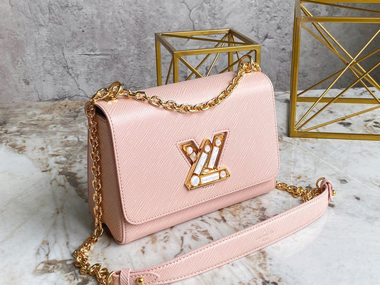 Alice Bags- Louis Vuittons - 16527