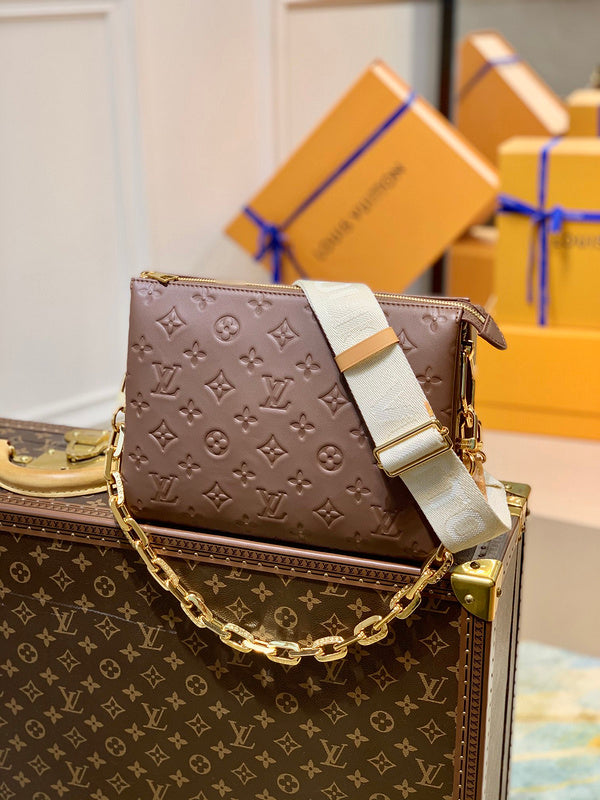 Alice Bags- Louis Vuittons - 16338